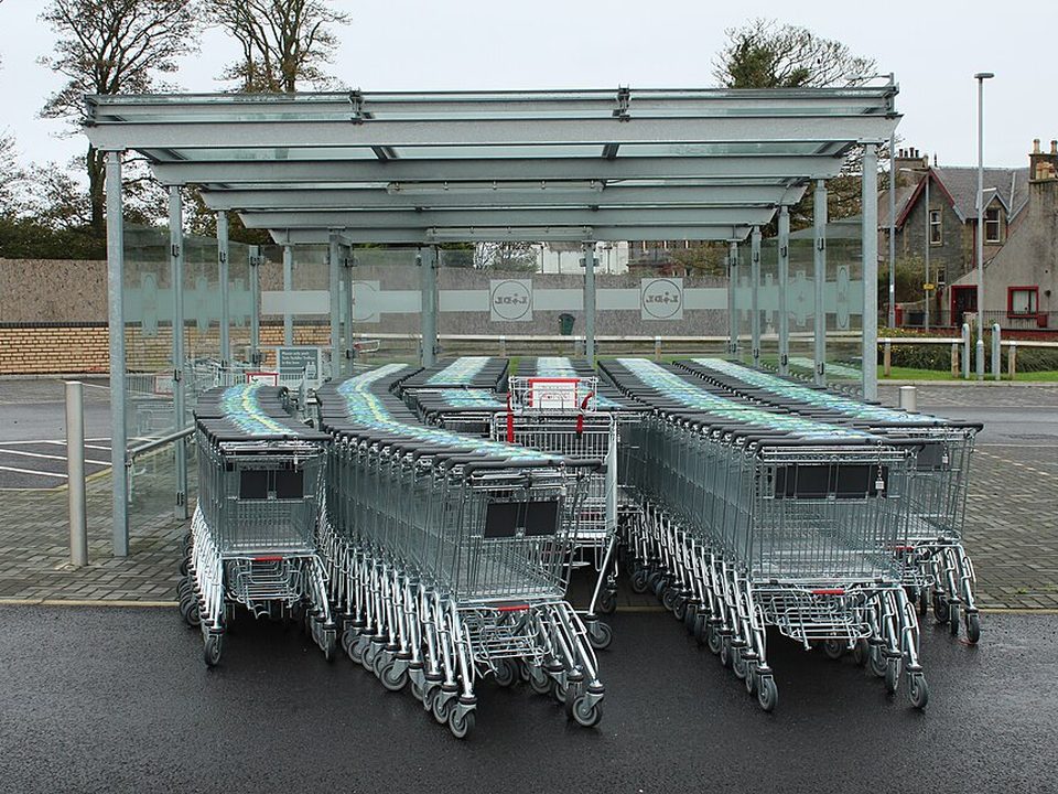 Steel-framed trolley shelter